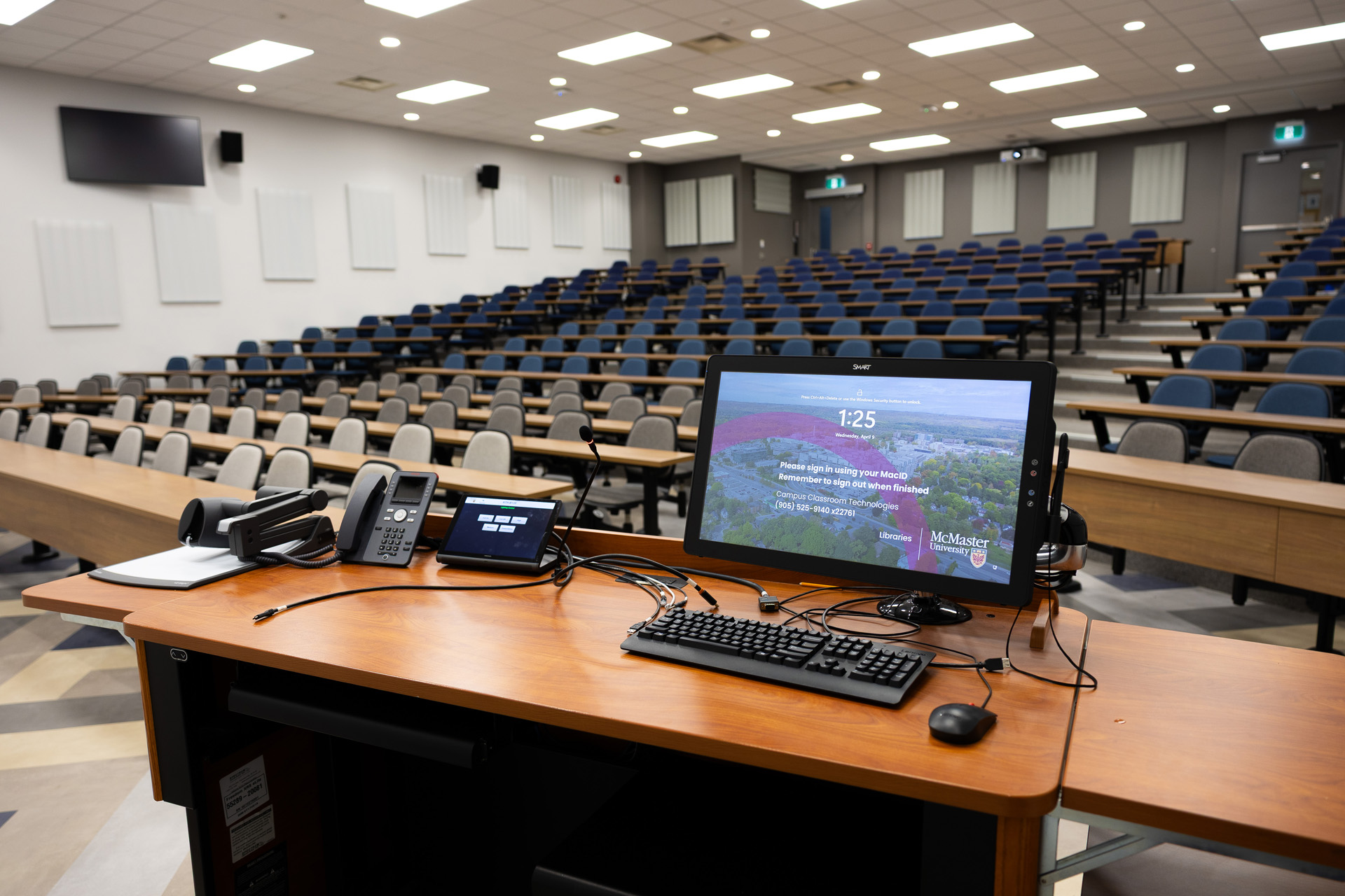 KTH B135 | McMaster University Libraries